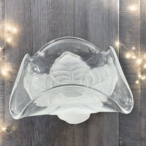 Viking Art Glass Epic Leaf Compote in Crystal Satin Frosted Clear Dish Bowl VTG - Picture 2 of 13